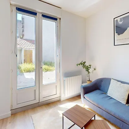 Bright 2-room - Michelet Χάβρη
