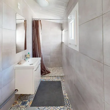 Διαμέρισμα Bright 2-room - Michelet *